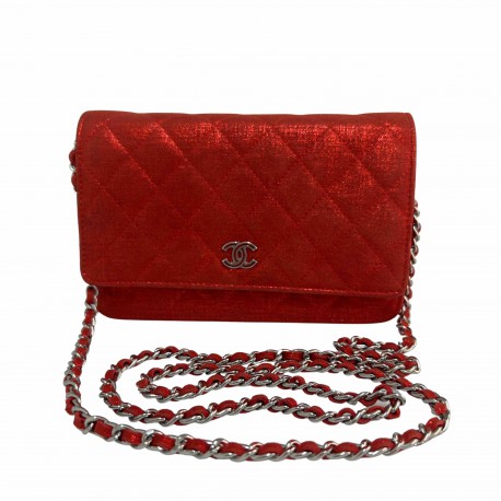 Wallet on chain CHANEL rouge lamé