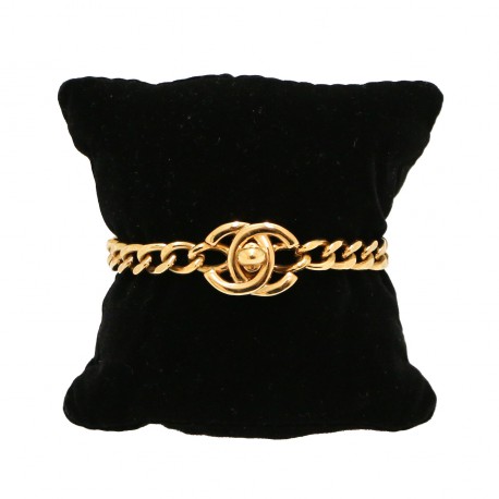 Bracelet CC turn lock CHANEL